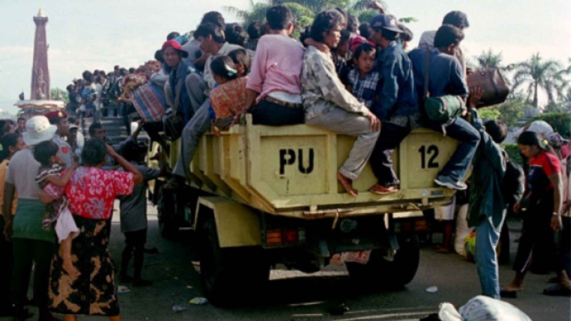 Konflik SARA di Sampit Tragedi Kemanusiaan yang Menguji Keberagaman Indonesia